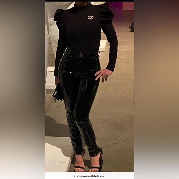 Brand: Love Labels   color: Black size: Small seen on Kylie Jenner but in pink - Picture 7 of 7